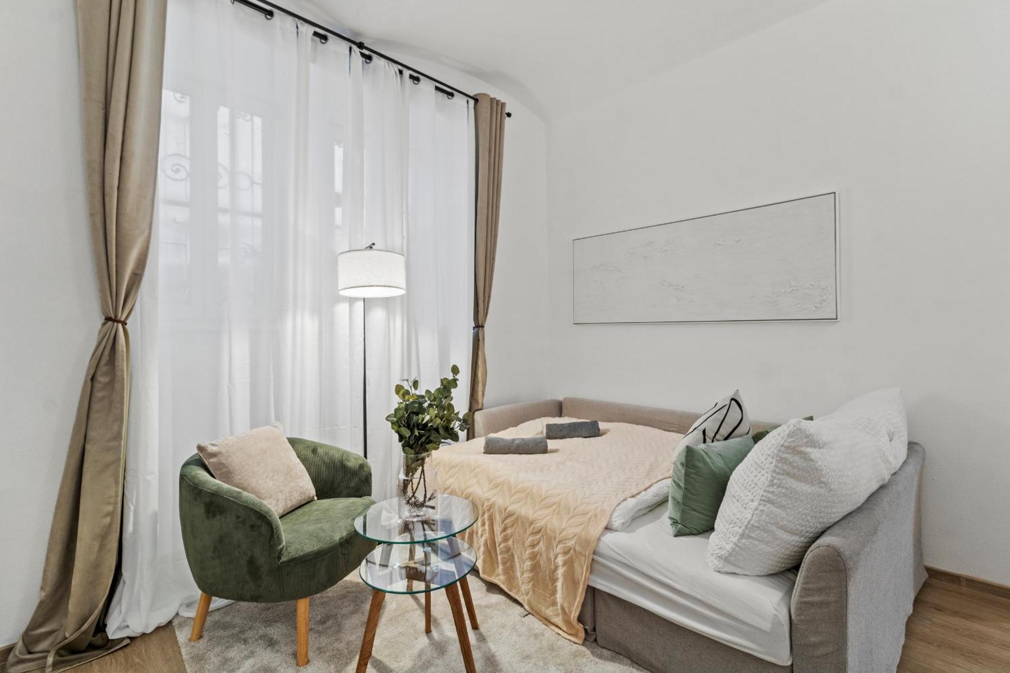 Long Term I 2 Min To U1 Columbusplatz I High Speed Wifi Appartamento