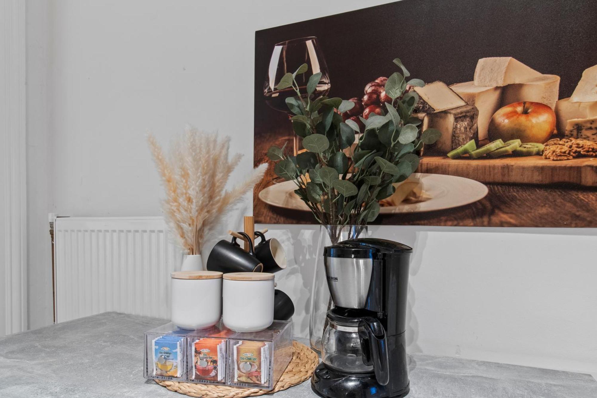 Long Term I 2 Min To U1 Columbusplatz I High Speed Wifi Appartamento Vienna