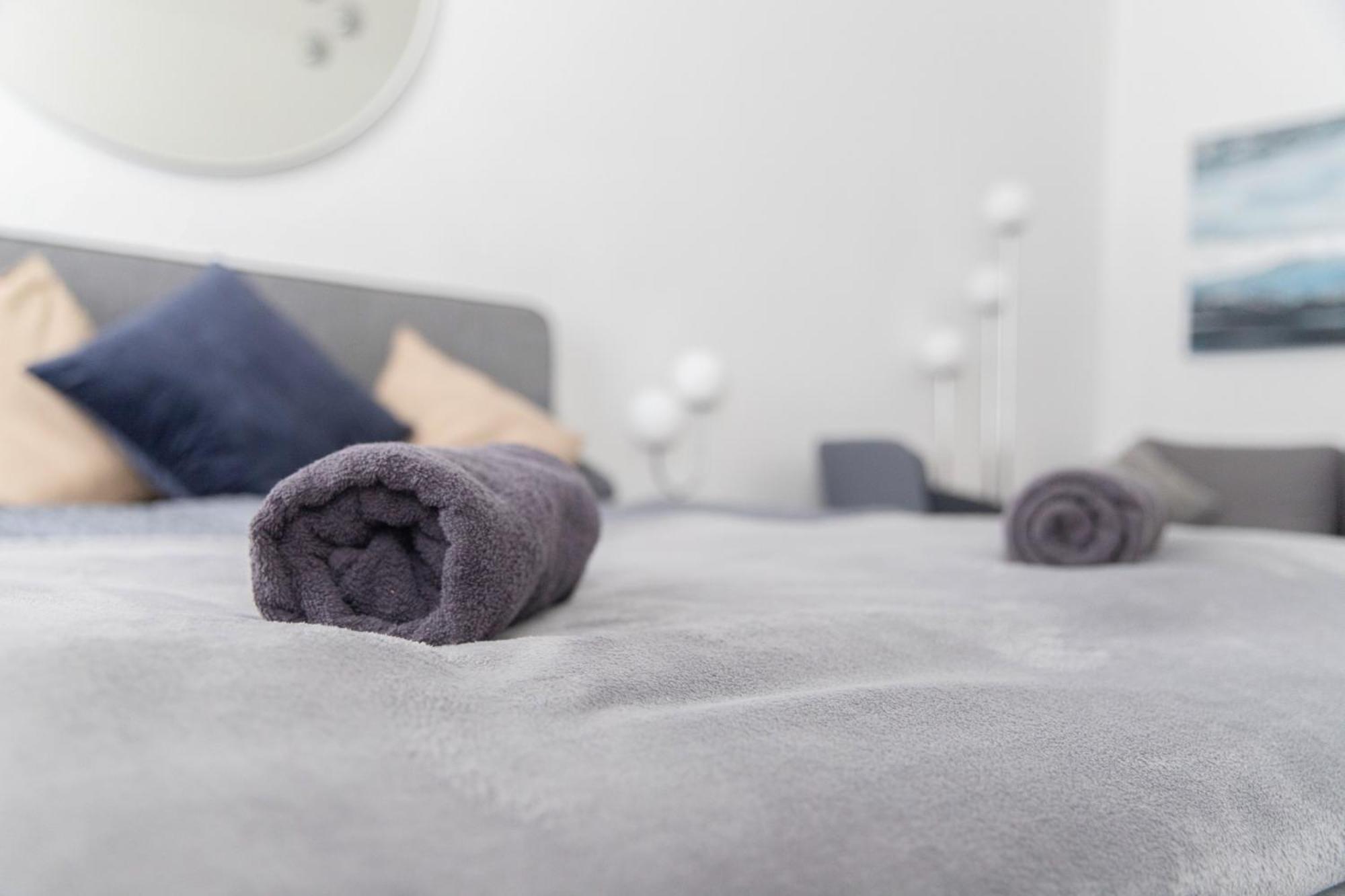 Appartamento Long Term I 2 Min To U1 Columbusplatz I High Speed Wifi Vienna