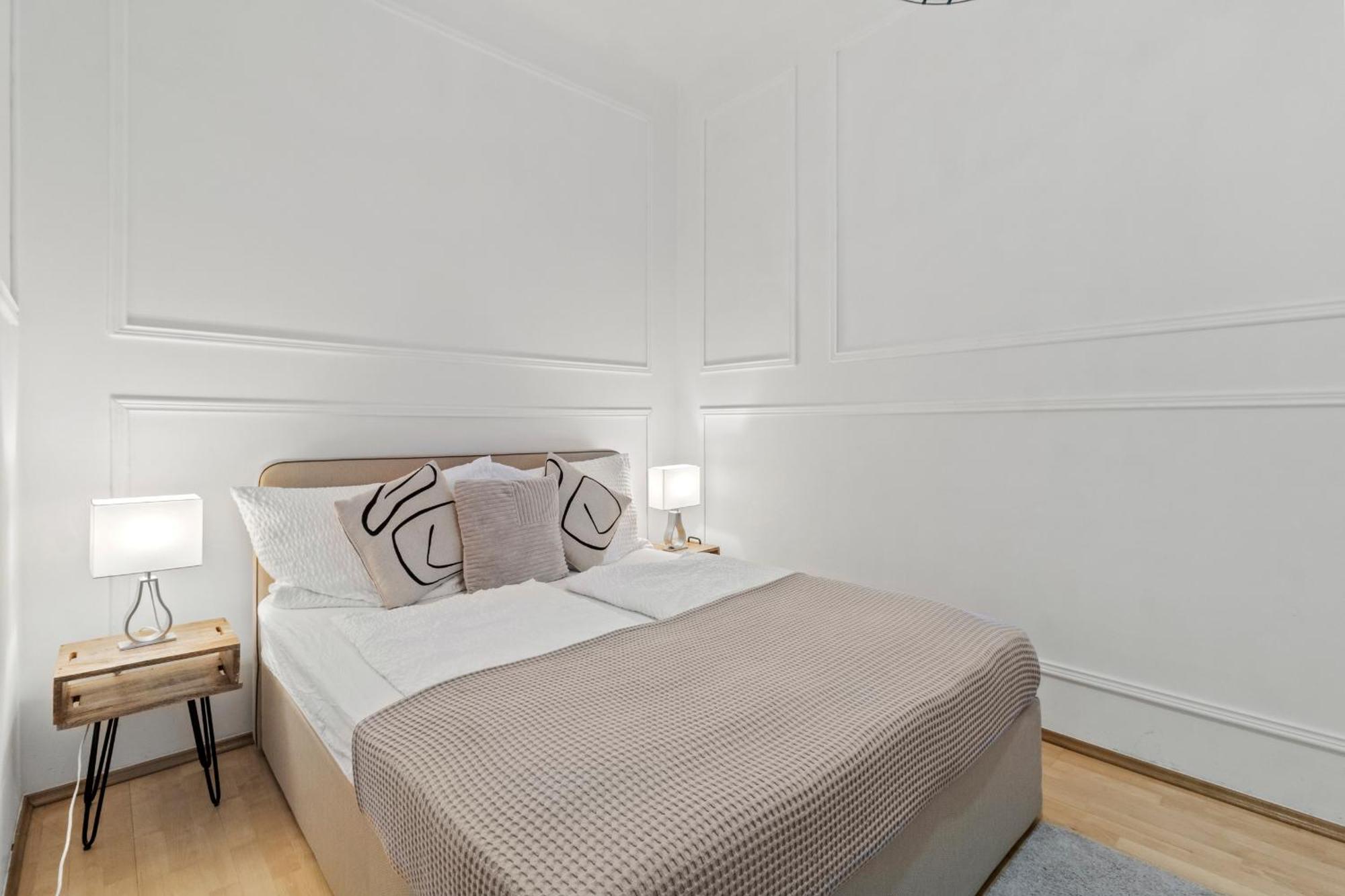 Long Term I 2 Min To U1 Columbusplatz I High Speed Wifi Appartamento