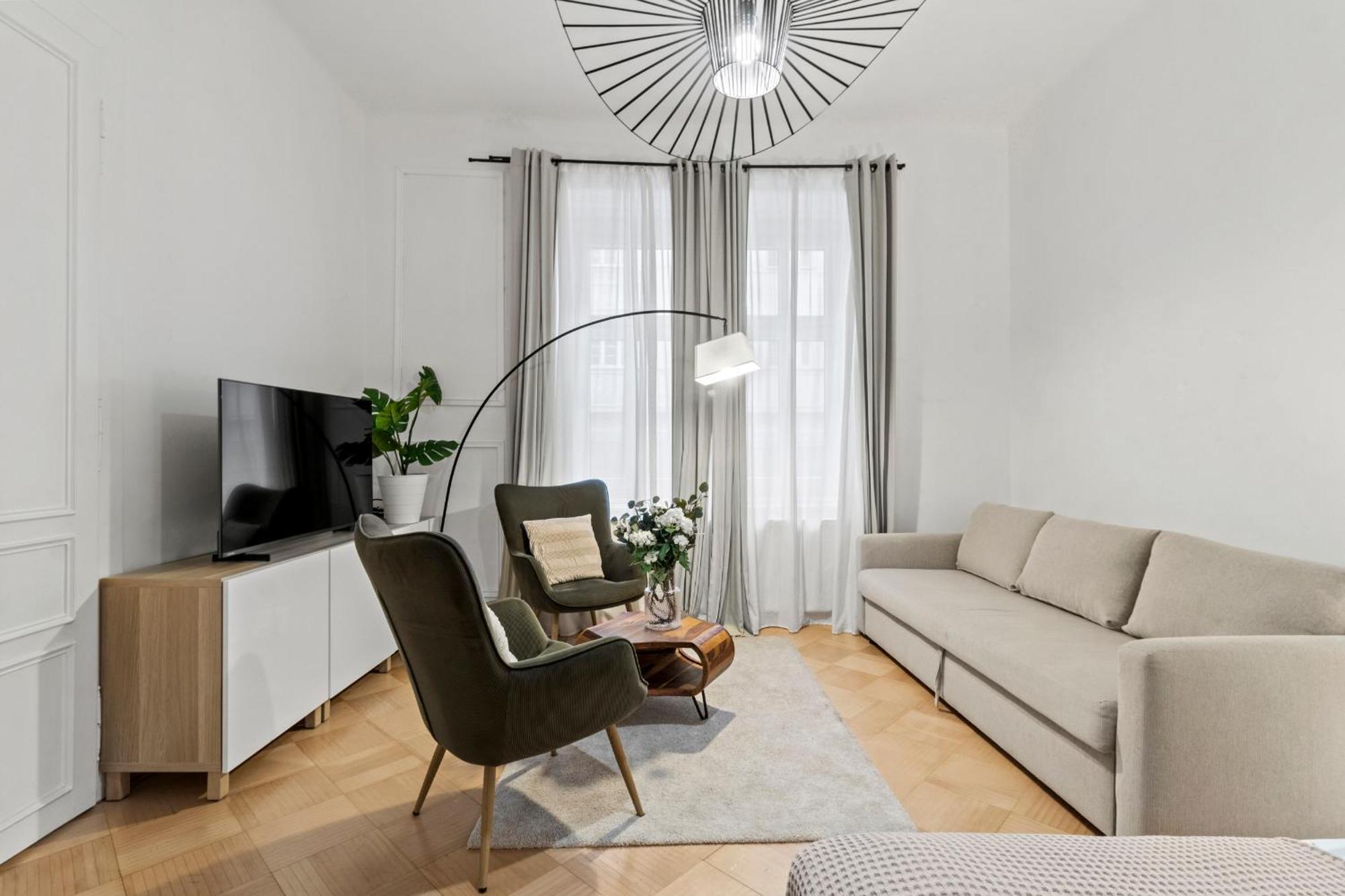 Appartamento Long Term I 2 Min To U1 Columbusplatz I High Speed Wifi Vienna